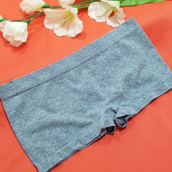 NWOT Bebe Panty - Picture 4 of 6